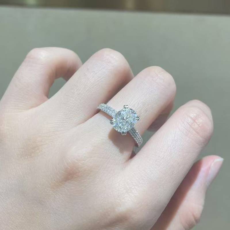 Affordable Luxury蛋形Women's RingS925银镀白金定制选款主石Moissanite2.0ct/副石高碳钻